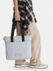 Hunter Torba CWBEO-HTR-B-002-05 Szary. Szare torebki klasyczne Hunter, bez wzorów, z poliesteru, bez dodatków. Za 229.99 zł.