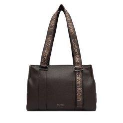 Torebka Calvin Klein. Brązowe torebki klasyczne Calvin Klein, bez wzorów, bez dodatków. Za 649.99 zł.