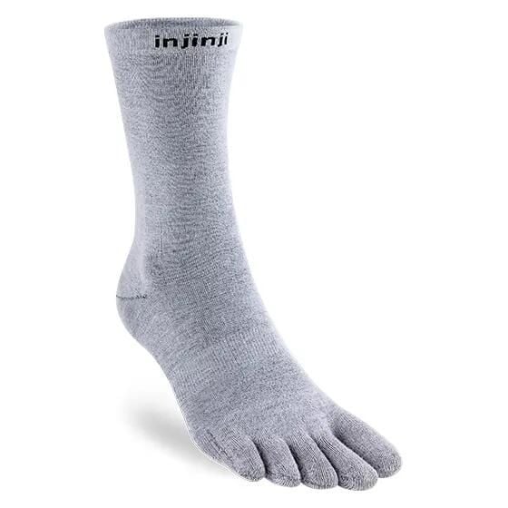 Skarpetki Injinji Liner Crew. Szare skarpety Injinji, bez wzorów, z materiału. Za 81.00 zł.