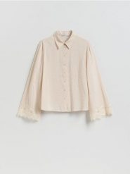 Koszula z modalem - kremowy. Białe koszule Reserved, l, bez wzorów, z tkaniny, bez kołnierzyka, bez ramiączek. Za 129.99 zł.