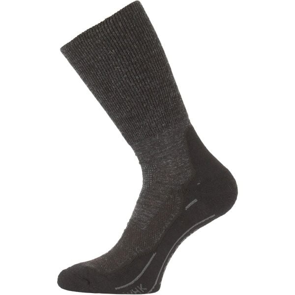 Skarpety merino WHK. Czarne skarpety LASTING, bez wzorów, z elastanu. Za 68.00 zł.