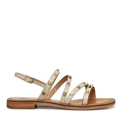 Sandały Geox. Białe sandały Geox, bez wzorów, bez obcasa, na płaskiej podeszwie, bez zapięcia. Za 399.99 zł.