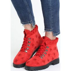 Czerwone Botki Vintage Ellese. Botki Born2be. Za 99.99 zł.