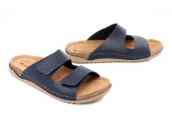 Inblu AA-05GU 004 granatowy, klapki damskie. Niebieskie klapki Inblu, bez wzorów, ze skóry, bez obcasa. Za 89.90 zł.