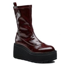 Botki Jenny Fairy. Czerwone botki Jenny Fairy, bez wzorów, bez obcasa, na koturnie, bez zapięcia. Za 109.99 zł.