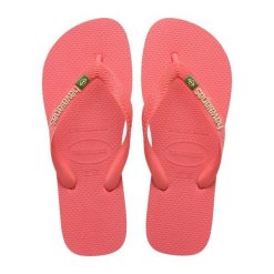Klapki Havaianas Model 4110850 Kolor Rose. Czerwone klapki Havaianas, bez wzorów, z gumy, bez obcasa. Za 94.99 zł.