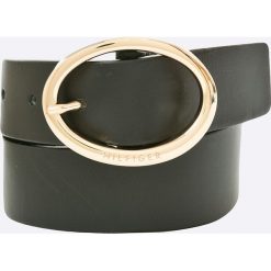 Tommy Hilfiger - Pasek skórzany. Czarne paski TOMMY HILFIGER, bez wzorów, z materiału. W wyprzedaży za 149.90 zł.