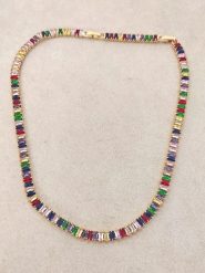 Nakkash Pozłacany naszyjnik z cyrkoniami - dł. 42 cm rozmiar: onesize. Żółte naszyjniki Nakkash, z cyrkonią, pozłacane. Za 82.83 zł.