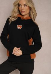 Czarna Bluza z Bawełny z Ozdobną Naszywką z Misiem i Polarowym Kapturem Hecatia. Czarne bluzy Renee, z aplikacjami, z bawełny, z kapturem. Za 99.99 zł.