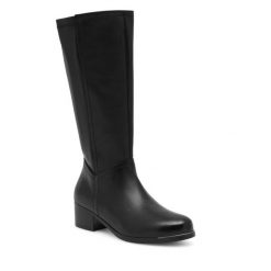 Kozaki Go Soft. Czarne kozaki GO SOFT, bez obcasa, na słupku, bez zapięcia. Za 184.99 zł.