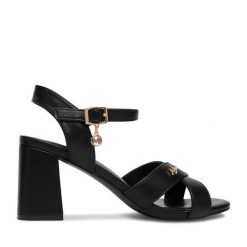 Sandały MEXX. Czarne sandały Mexx, bez wzorów, bez obcasa, na słupku, bez zapięcia. Za 159.99 zł.