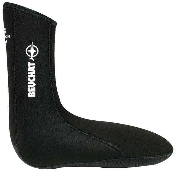 Kapcie Beuchat Sirocco Sport 3 mm. Czarne obuwie domowe BEUCHAT, bez wzorów, z neoprenu, bez zapięcia. Za 141.25 zł.