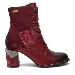 Botki Laura Vita. Czerwone botki Laura Vita, bez wzorów, bez obcasa, na słupku, bez zapięcia. Za 639.99 zł.