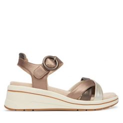 Sandały Caprice. Brązowe sandały Caprice, bez wzorów, bez obcasa, na koturnie, bez zapięcia. Za 399.99 zł.