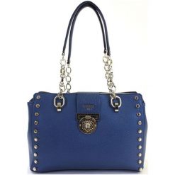 Guess niebieska torebka. Niebieskie torebki klasyczne Guess, z aplikacjami, bez dodatków. W wyprzedaży za 499.00 zł.