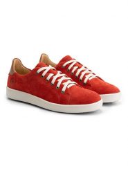 TRAVELIN' Skórzane sneakersy "Metz" w kolorze czerwonym rozmiar: 38. Czerwone trampki Travelin', bez wzorów, z nubiku, bez zapięcia. Za 281.76 zł.