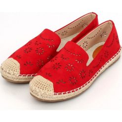 Espadryle ażurowe czerwone 9023 Red. Czerwone espadryle ButyModne, w ażurowe wzory, bez obcasa, bez zapięcia. Za 74.46 zł.