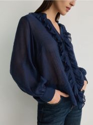 Koszula z lyocellem - granatowy. Niebieskie koszule Reserved, l, bez wzorów, z lyocellu, bez kołnierzyka, bez ramiączek. W wyprzedaży za 45.99 zł.