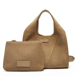Torebka Gianni Chiarini. Zielone torebki klasyczne Gianni Chiarini, bez wzorów, bez dodatków. Za 979.99 zł.