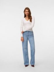 Vero Moda Koszulka w kolorze białym rozmiar: M. Białe bluzki Vero Moda, m, bez wzorów, z bawełny, bez kołnierzyka, bez ramiączek. Za 73.95 zł.