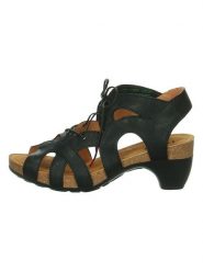 Think! Skórzane sandały "Traudi" w kolorze czarnym rozmiar: 42. Czarne sandały Think!, bez wzorów, z otwartym noskiem, bez obcasa, na koturnie, bez zapięcia. Za 310.35 zł.