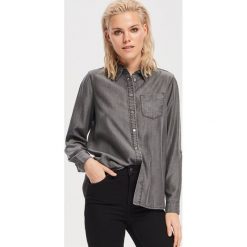 Jeansowa koszula z Tencelu™ - Szary. Szare koszule Reserved, bez wzorów, z jeansu, bez kołnierzyka, bez ramiączek. Za 119.99 zł.