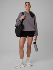 4F Legginsy krótkie treningowe bezszwowe damskie - czarne XS/S. Czarne legginsy 4f, l, bez wzorów, ze skóry, z podwyższonym stanem, na fitness i siłownię. Za 79.99 zł.