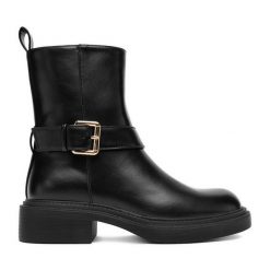 Botki JENNY. Czarne botki Jenny, bez wzorów, bez obcasa, na płaskiej podeszwie, bez zapięcia. Za 169.99 zł.