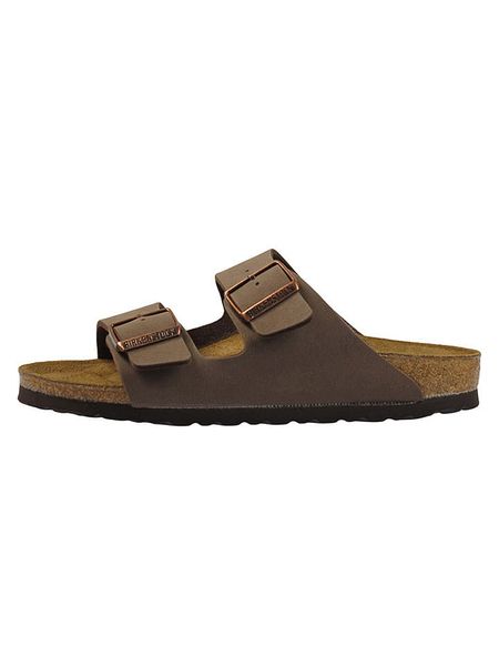 Birkenstock Klapki "Arizona" w kolorze brązowym rozmiar: 43. Brązowe klapki Birkenstock, bez wzorów, bez obcasa. Za 354.95 zł.