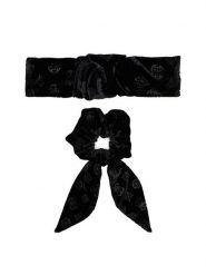 Guess Zestaw opaska i gumka do włosów GFBOXW P4103 Czarny. Czarne rękawiczki Guess, z aplikacjami, z materiału. Za 159.99 zł.