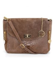 Mia Tomazzi Skórzana torebka "Dergano" w kolorze karmelowym - 26 x 21 x 10 cm rozmiar: onesize. Brązowe torby na ramię Mia Tomazzi, bez wzorów, z materiału, na ramię, bez dodatków. Za 260.99 zł.