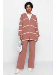 Trendyol 2-częściowy zestaw w kolorze szaroróżowym rozmiar: L. Różowe swetry Trendyol, l, bez wzorów, prążkowane, bez ramiączek. Za 121.80 zł.