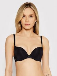 Chantelle Biustonosz push-up Essential C15G20 Czarny. Czarne biustonosze Chantelle, bez wzorów, z syntetyku. Za 219.99 zł.