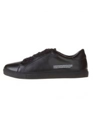Pangaia Sneakersy w kolorze czarnym rozmiar: 37. Czarne trampki Pangaia, bez wzorów, bez zapięcia. Za 114.17 zł.