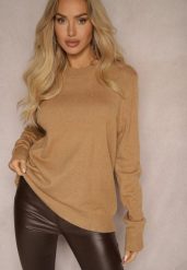 Ciemnobeżowy Sweter o Klasycznym Kroju z Wełną Mairissa. Brązowe swetry Renee, uniwersalny, bez wzorów, z wełny, bez ramiączek. Za 54.99 zł.
