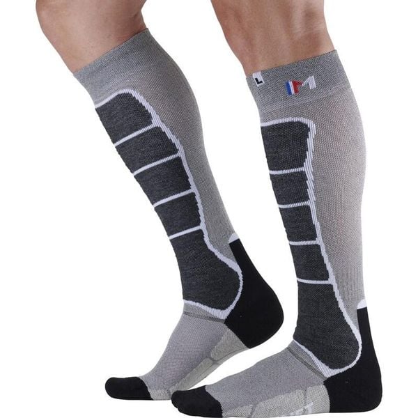 Skarpetki Monnet Fusion. Białe skarpety MONNET, bez wzorów, z materiału. Za 109.90 zł.