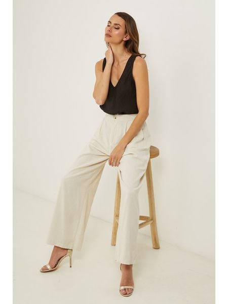 Fleur de Lin Bluzka w kolorze czarnym rozmiar: XXL. Czarne bluzki Fleur de Lin, xxl, bez wzorów, ze lnu, bez kołnierzyka, bez ramiączek. Za 129.95 zł.