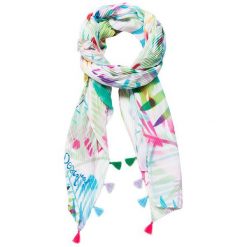 Desigual Foul Palm Crudo V 19SAWF75 1002 Szalik. Szaliki Desigual, bez wzorów. W wyprzedaży za 101.00 zł.
