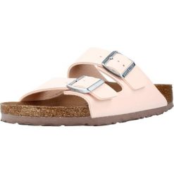 Klapki damskie Birkenstock Arizona Vegan BF. Czerwone klapki Birkenstock, bez wzorów, z materiału, bez obcasa. Za 380.65 zł.