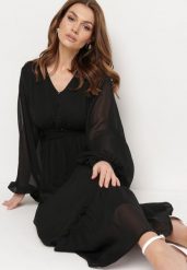 Czarna Sukienka Koktajlowa z Bufiastymi Rękawami Falbankami i Ozdobnymi Guzikami Binxa. Czarne sukienki Born2be, l, bez wzorów, eleganckie, bez kołnierzyka, bez ramiączek, maxi, kopertowe. Za 139.99 zł.