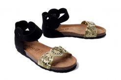 YOKONO VILLA-086 SER AMARILLO/NEGRO, sandały damskie. Czarne sandały Yokono, bez wzorów, eleganckie, bez obcasa, na płaskiej podeszwie, bez zapięcia. Za 229.90 zł.