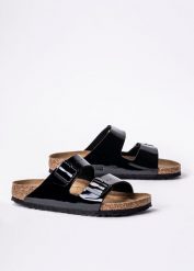 Birkenstock Arizona BF Klapki damskie. Czarne klapki Birkenstock, bez wzorów, bez obcasa. Za 349.99 zł.