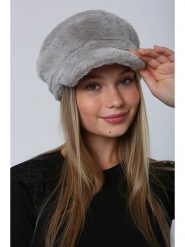 Lucky Bees Czapka w kolorze jasnoszarym rozmiar: onesize. Szare czapki Lucky Bees, bez wzorów, z futra. Za 30.99 zł.