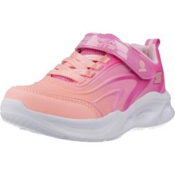 Buty SKECHERS SOLA GLOW Rose. Czerwone trekkingi Skechers, z syntetyku, trekkingowe. Za 216.99 zł.