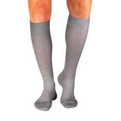 Szare, wełniane skarpetki kompresyjne 3/4 z wełny merynosów. Szare skarpety OEM, bez wzorów, z wełny. W wyprzedaży za 92.32 zł.