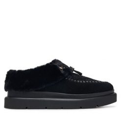 Śniegowce Guess. Czarne trapery i śniegowce Guess. Za 584.99 zł.