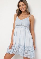 Jasnoniebieska Rozkloszowana Sukienka w Haftowany Wzór Mavironne. Niebieskie sukienki Born2be, na imprezę, s, bez wzorów, eleganckie, bez kołnierzyka, bez ramiączek, mini, rozkloszowane. Za 89.99 zł.
