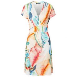 Desigual Kamizelka damska Sukienka Luana Tutti Fruti 19SWVK81 9019 (rozmiar M). Sukienki Desigual, m, bez wzorów, bez kołnierzyka, bez ramiączek. W wyprzedaży za 185.00 zł.