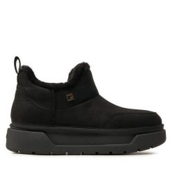 Botki Guess. Czarne botki Guess, z aplikacjami, bez obcasa, na płaskiej podeszwie, bez zapięcia. Za 739.99 zł.