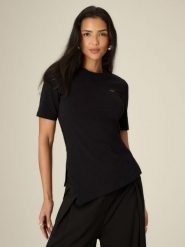 4F T-shirt regular gładki damski - czarny S. Czarne t-shirty 4f, s, bez wzorów, z bawełny, bez kołnierzyka, bez ramiączek. Za 79.99 zł.